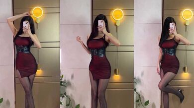 网黄女神 kkyyds98 超淫新作 黑丝尤物蹶臀跪舔 体态超美 被主人拽狗链后入深插 玩口交榨精 嘴里注满浓浆！